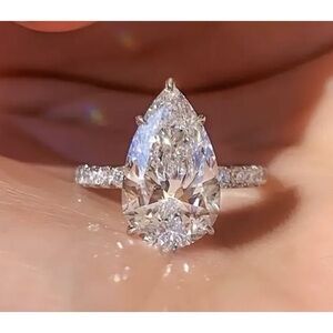 🆕 CZ Silver Plated Elegant Teardrop Engagement Ring